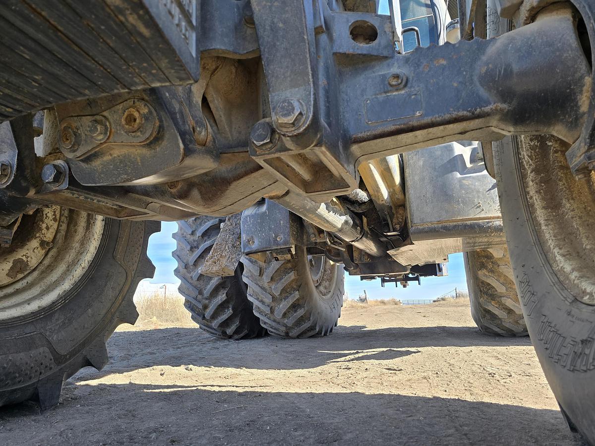 Used New Holland 8970 Tractor