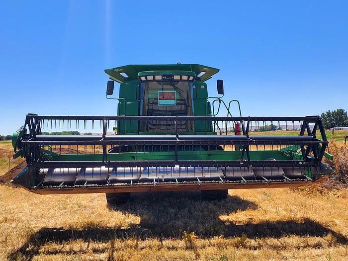 Used 2003 John Deere 9550 Combine w/ 2 Headers ** Superb Condition **