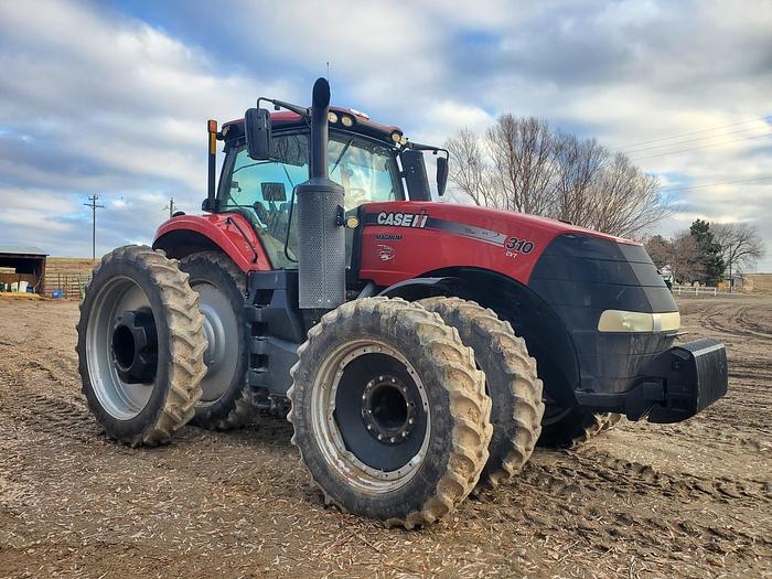 Used 2017 Case Magnum 310 CVT Tractor - 2900 hrs