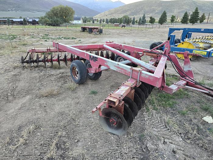 Used 12' Massey Ferguson 730 Offset Disk