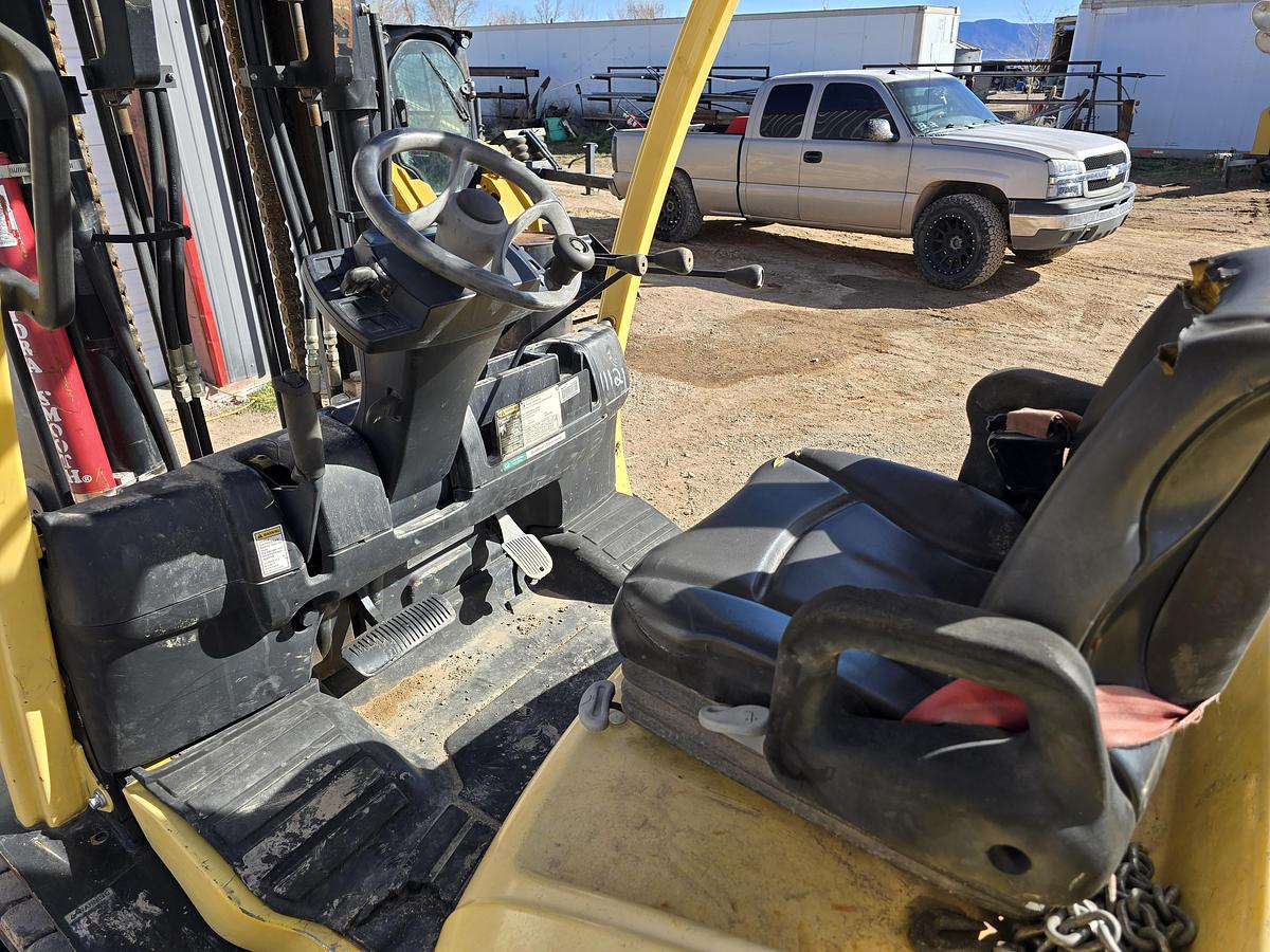 Used 2016 Hyster H80FT Forklift