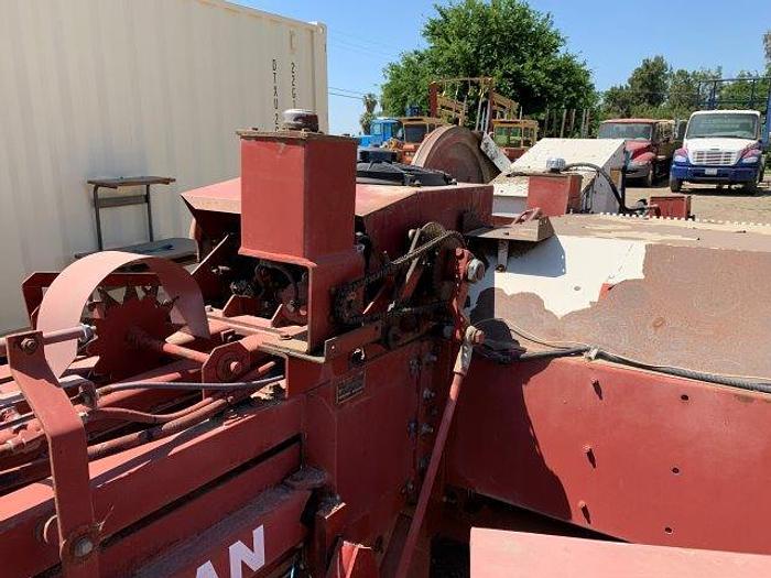 Used Freeman 370T 14X22 Chambered baler