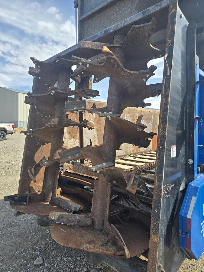 Used 2021 Artex SBX800 Manure Spreader