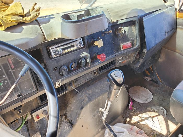 Used 2000 International 4900 Dump Truck