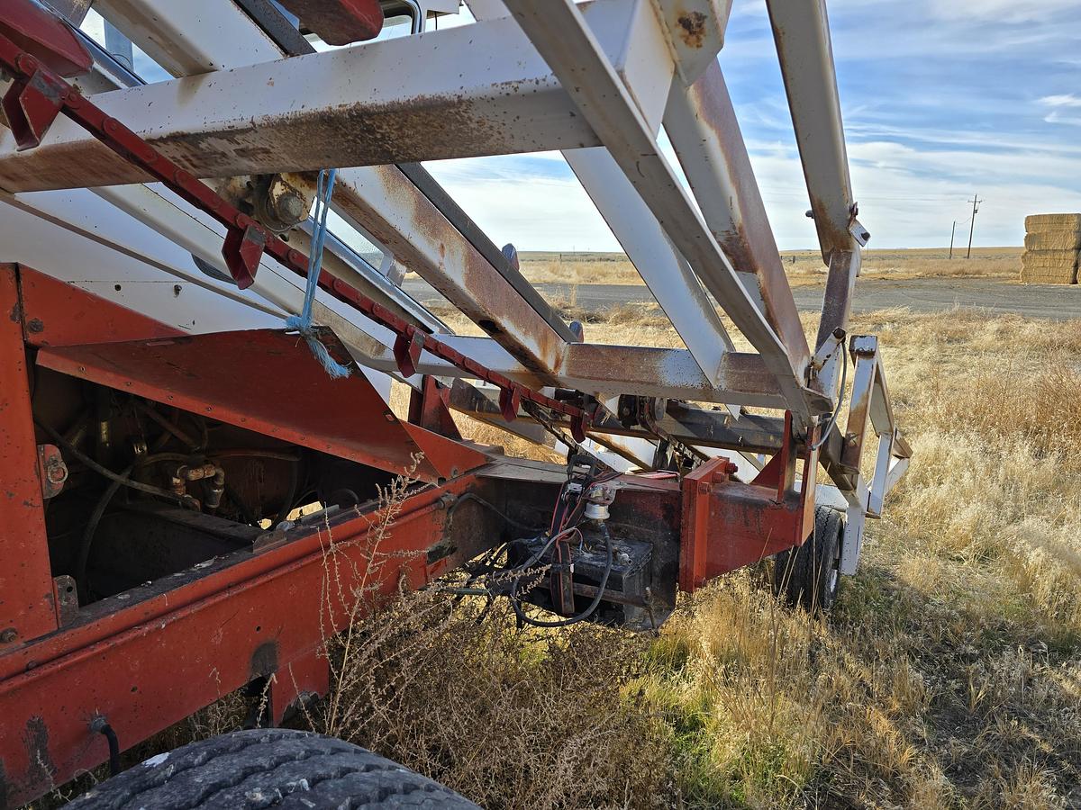 Used Freeman 5000 Bale Stacker