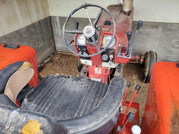 Used 1969 Farmall 856 Tractor