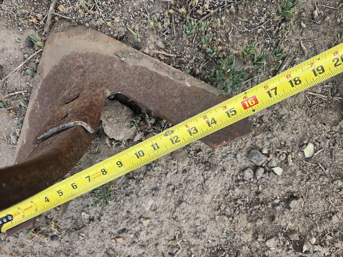 Used 30' Chisel Plow
