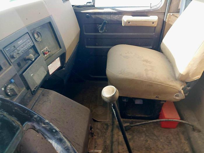 Used International 4900 Service Truck w/ Crane + Welder + Compressor + Torch