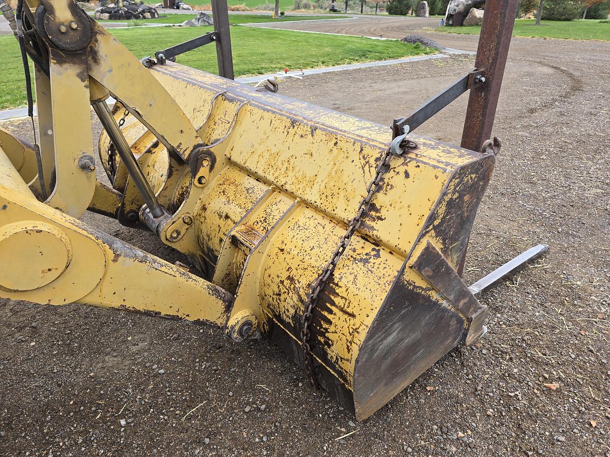 Used 1992 Caterpillar 416B Backhoe w/ Thumb