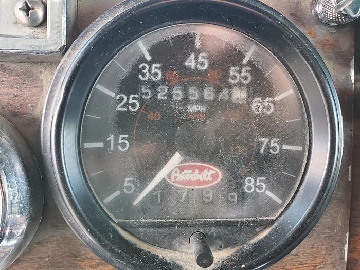 Used 1990 Peterbilt 379 Dump Truck