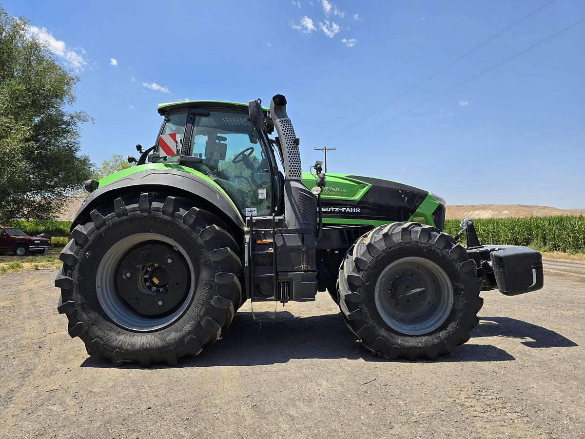 Used 2023 Deutz-Fahr 9340TTV Warrior Tractor w/ 350 hrs