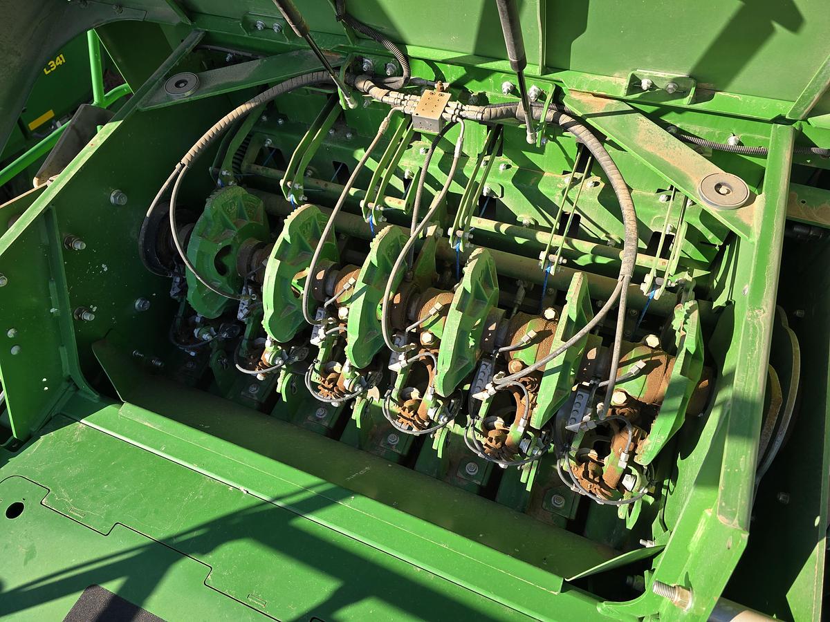 Used 2016 John Deere L340 Baler w/ 21k bales