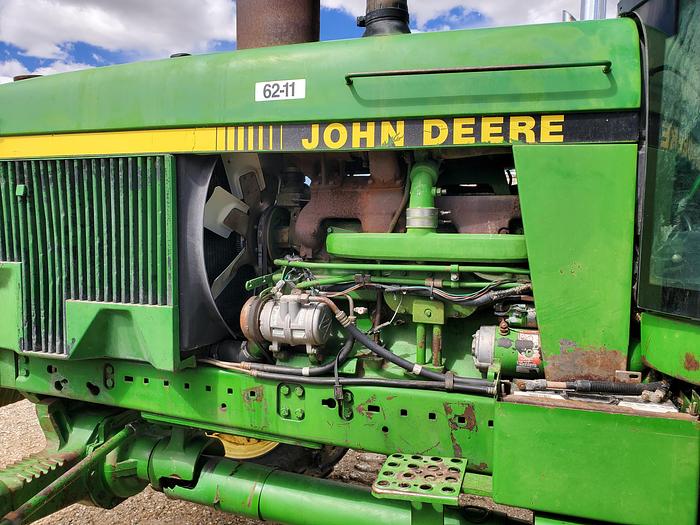 Used 1990 John Deere 4555 Tractor