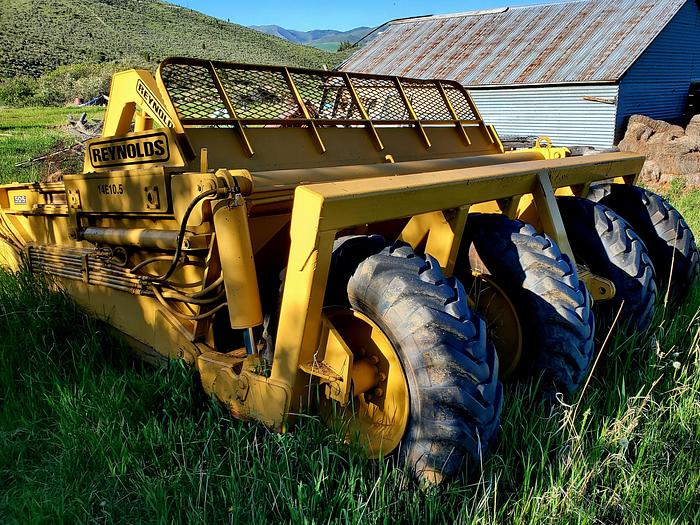Used 14 cyd Reynolds Scraper