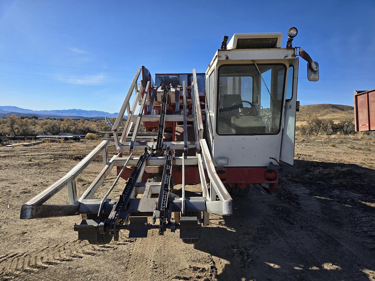 Used Freeman 5000 Bale Stacker