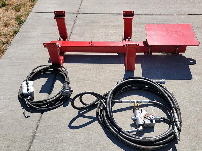 Used 2021 Steffen 950 Bale Accumulator w/ Hitch