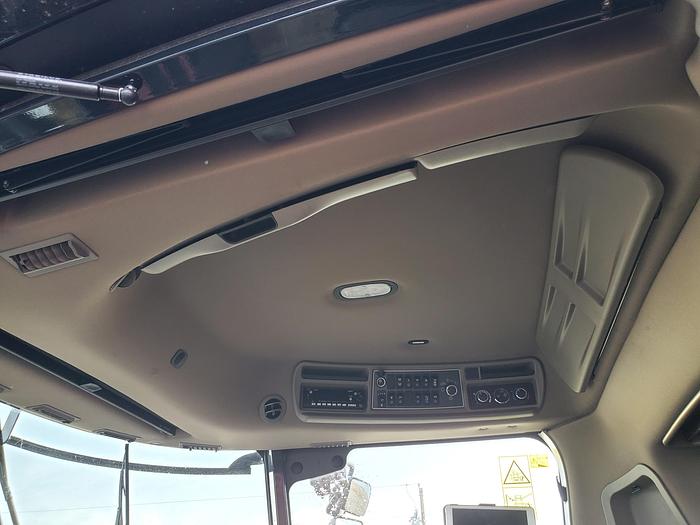 Used 2022 Case IH 8250 Combine w/ 152 eng hrs