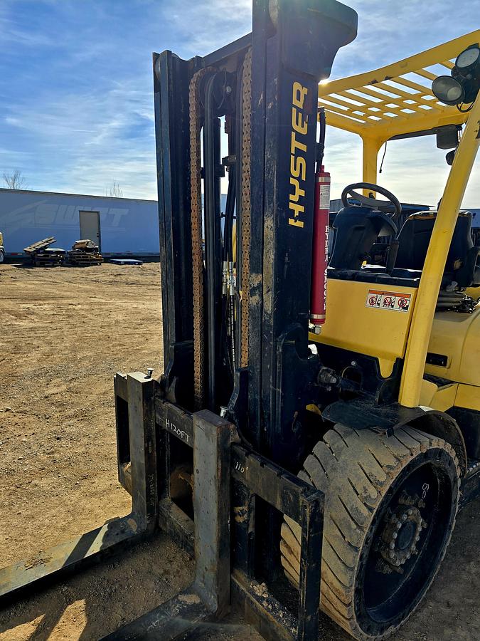 Used 2016 Hyster H80FT Forklift