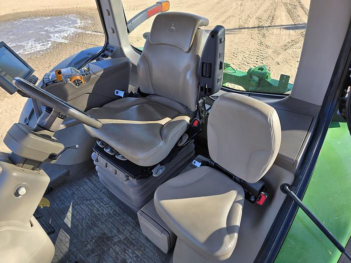 Used 2019 John Deere 8370R Tractor w/ Powershift + ILS