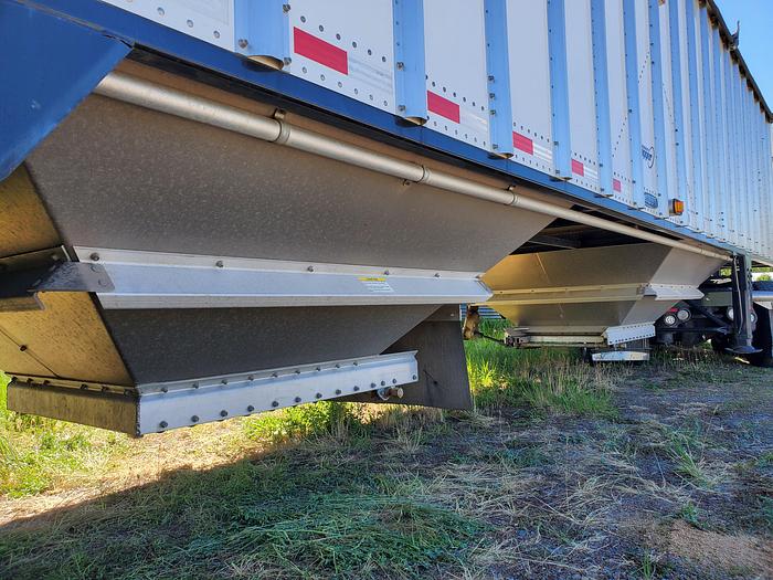 Used 2021 Western Hopper Trailer Set - 38' + 20'