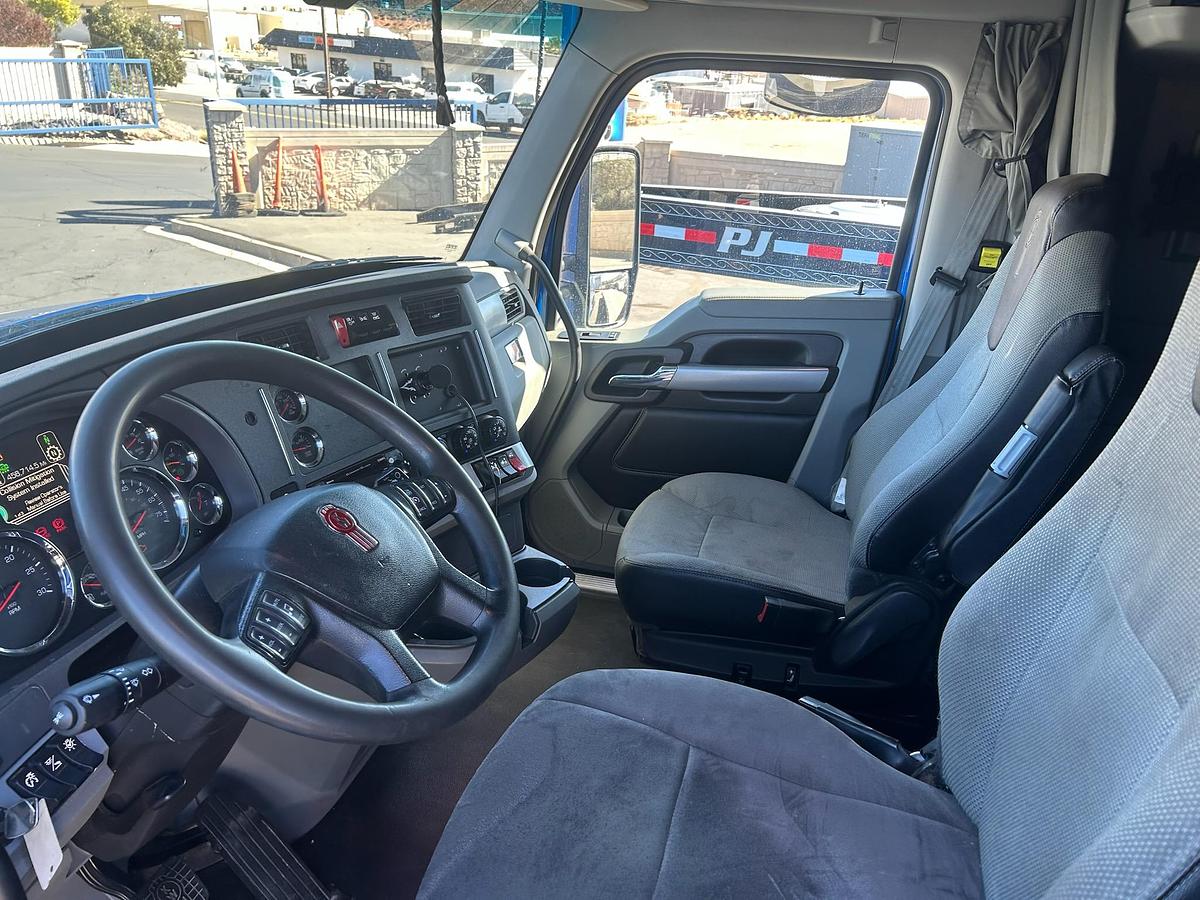 Used 2020 Kenworth T680 Truck