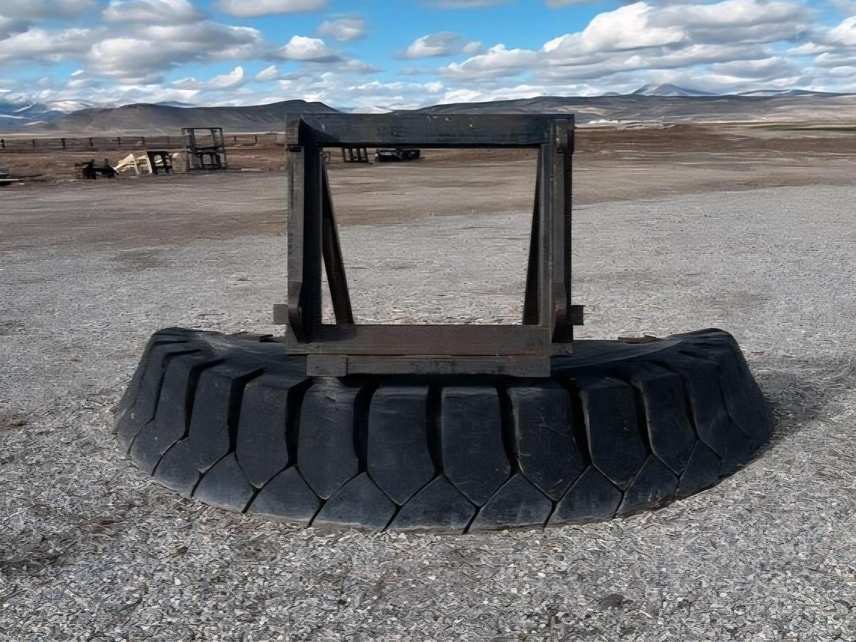Used 3pt Rubber Tire Scraper