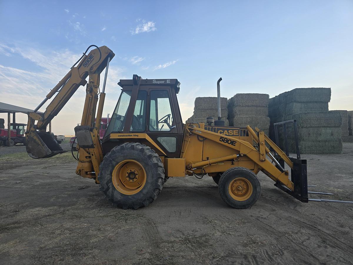 Used Case 580 Super E Backhoe