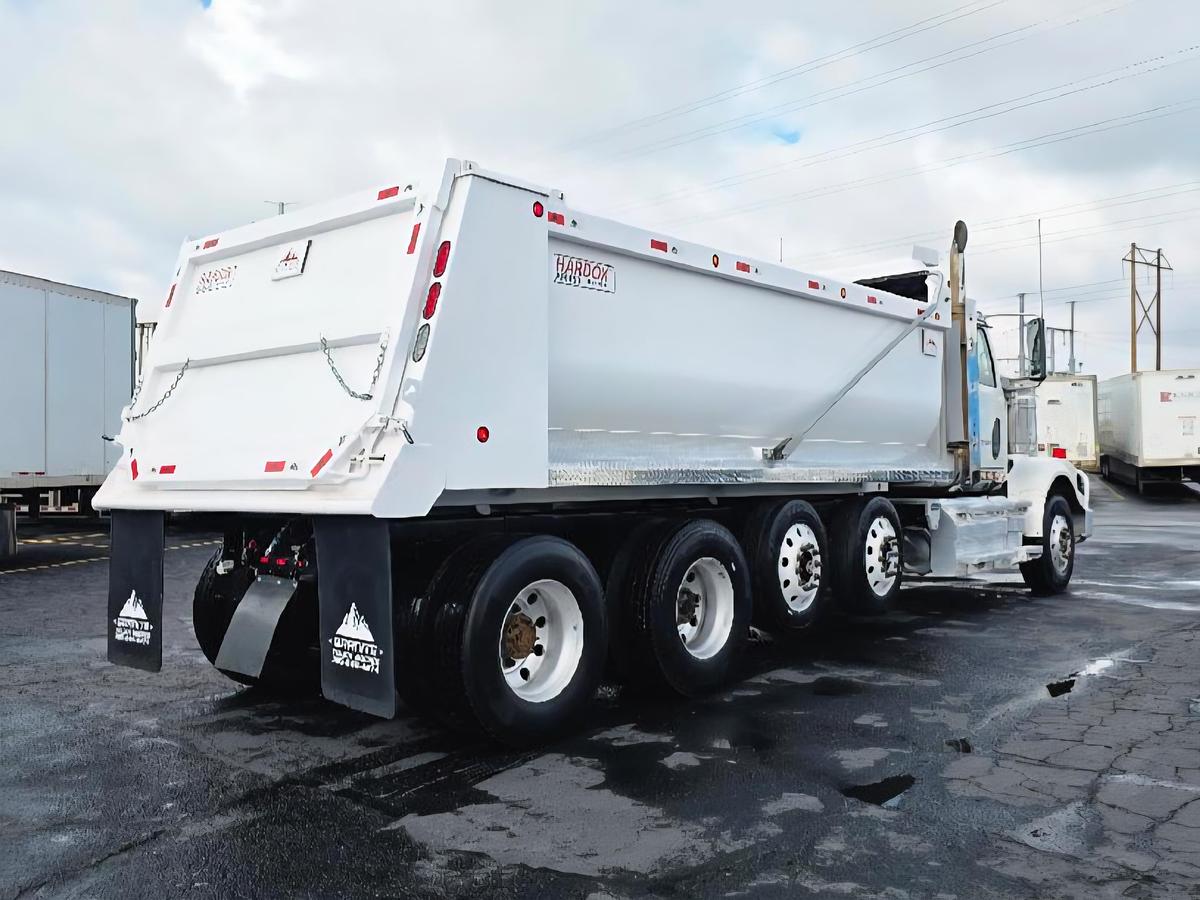 Used 2019 Western Star 4900FA Dump Truck