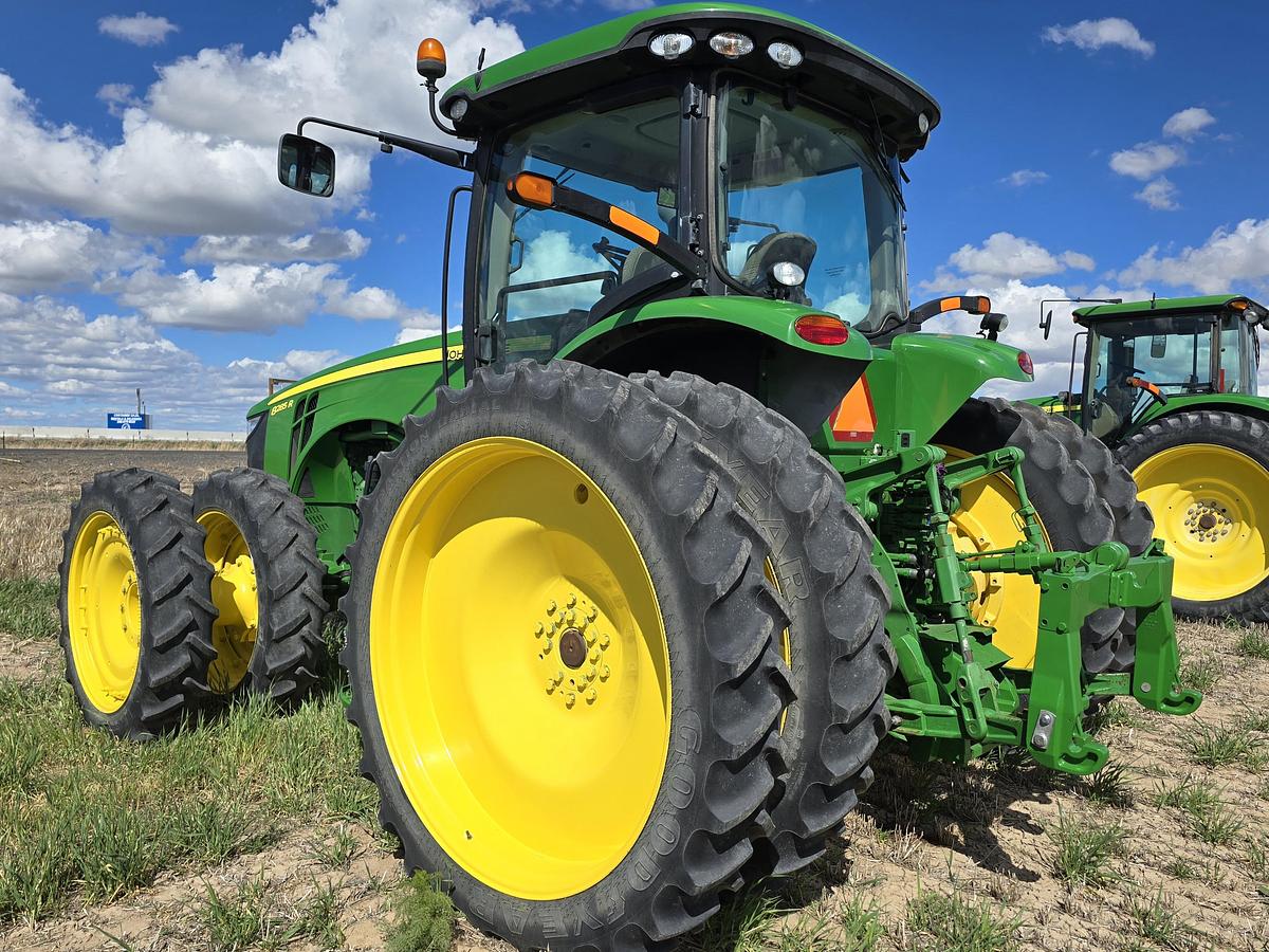 Used 2012 John Deere 8285R Tractor w/ IVT