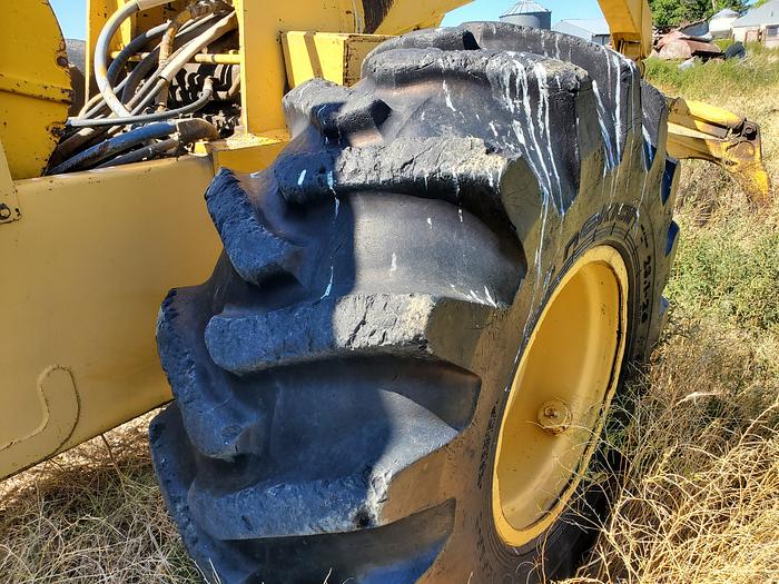 Used John Deere 640 Skidder