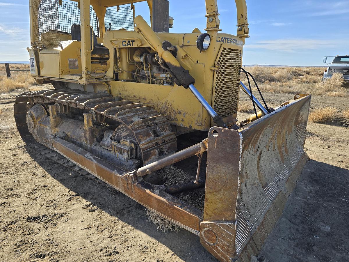 Used Caterpillar D6D Dozer