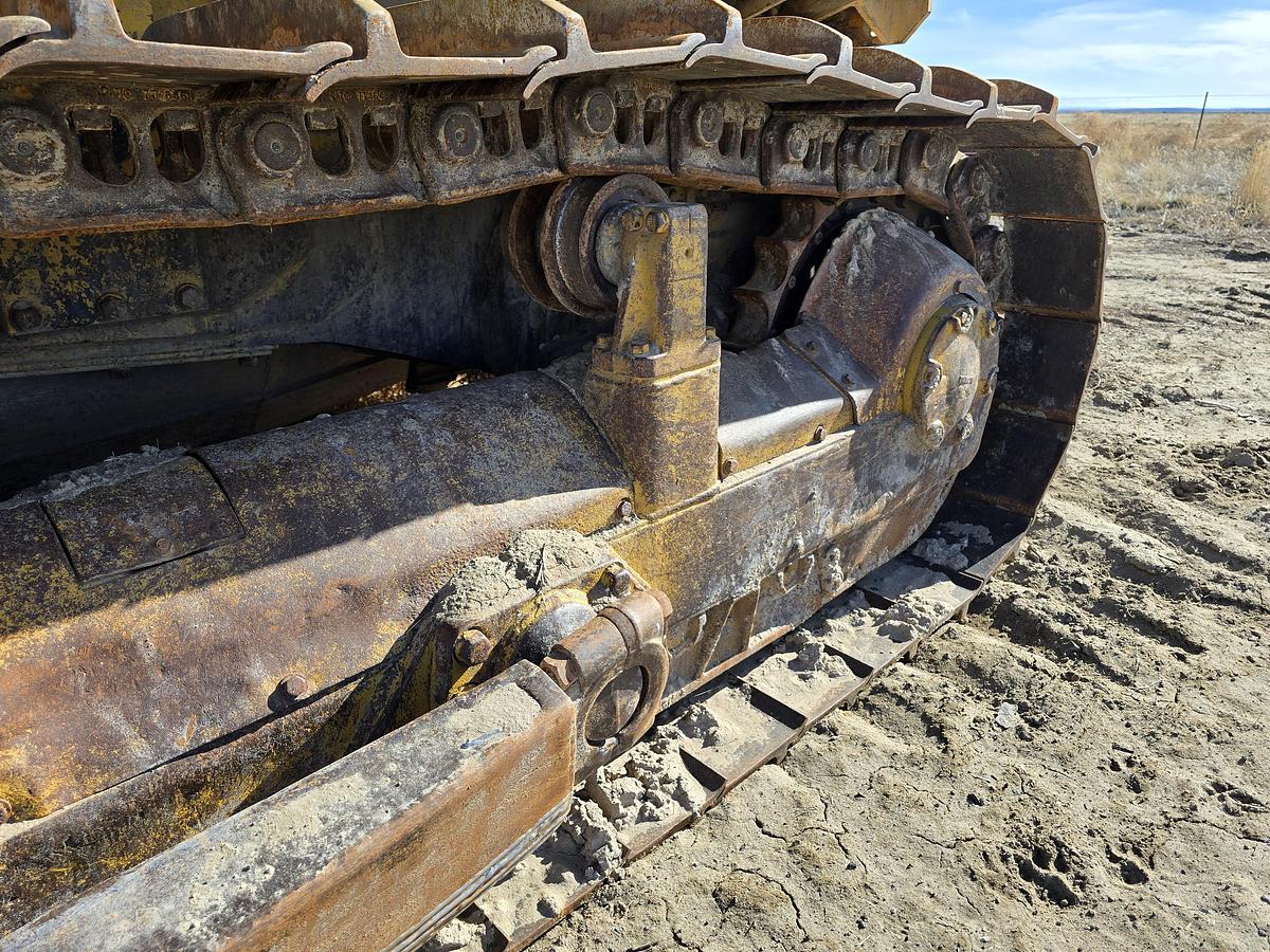 Used Caterpillar D6D Dozer