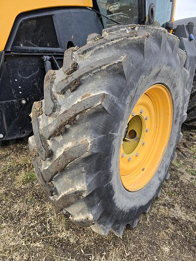 Used 2017 JCB Fastrac 8330 Tractor w/ 3800 hrs