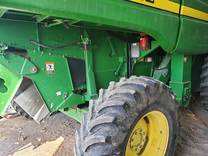 Used 2002 John Deere 9750STS Combine