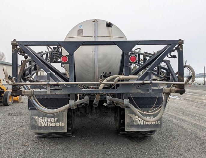 Used Silver Wheels Sprayer w/ 1800 ga. Tank + 70' Boom