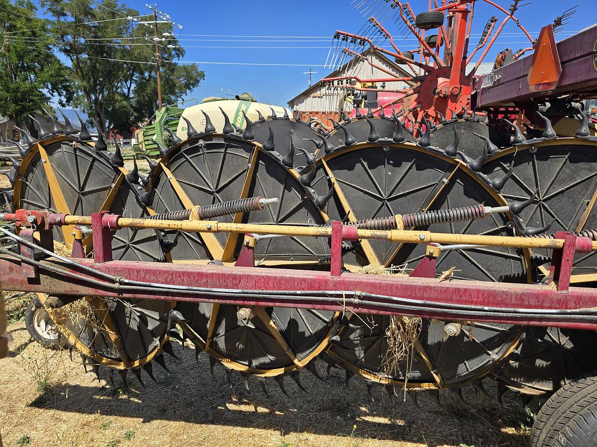 Used Darf 1017FDB Wheel Rake