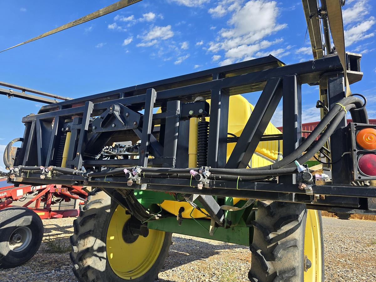 Used Schaben SF-8500 Sprayer w/ 90' Boom