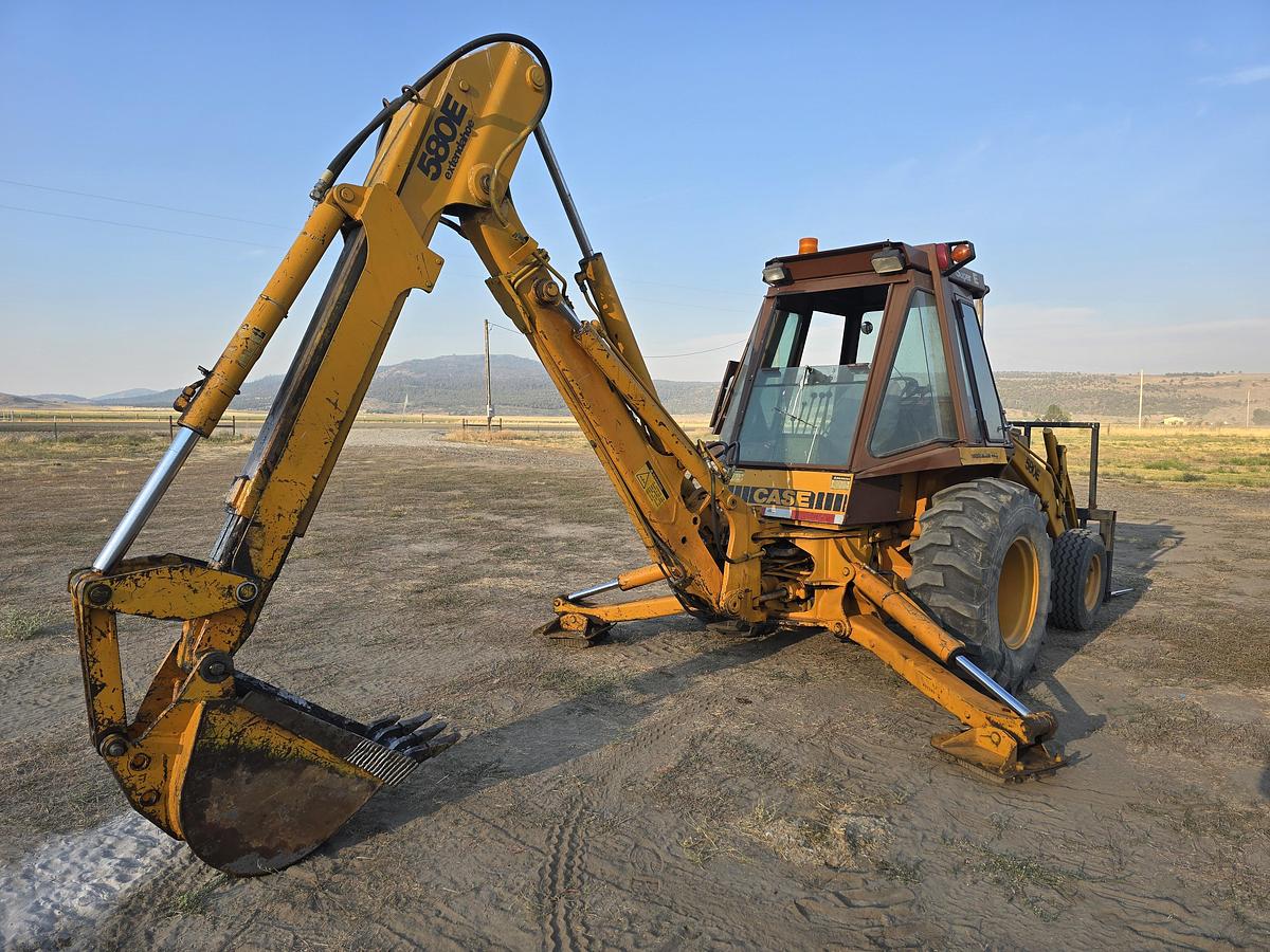 Used Case 580 Super E Backhoe