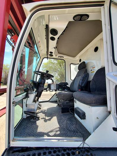 Used 2017 Stinger 6500 Bale Stacker w/ 3100 hrs