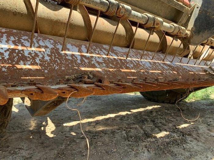 Used 2009 Massey Ferguson 9435 Windrower