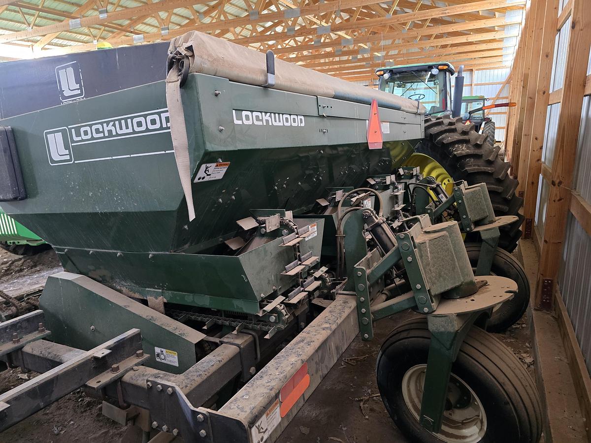 Used Lockwood 4R36 Potato Pick Planter