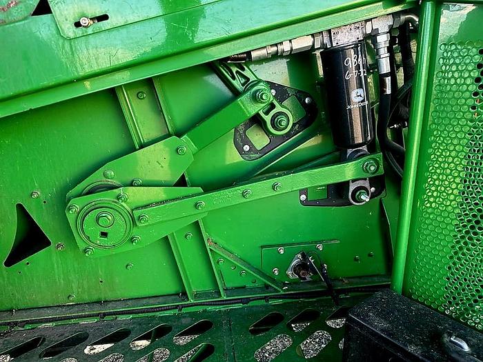 Used 2009 John Deere 9770 STS Combine ** Excellent Condition **