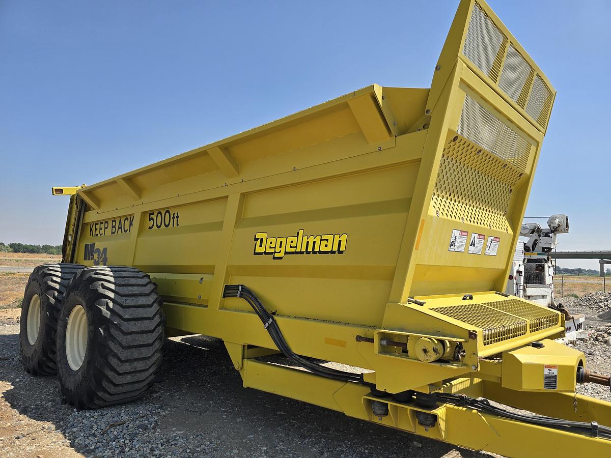 Used Degelman M34 Manure Spreader