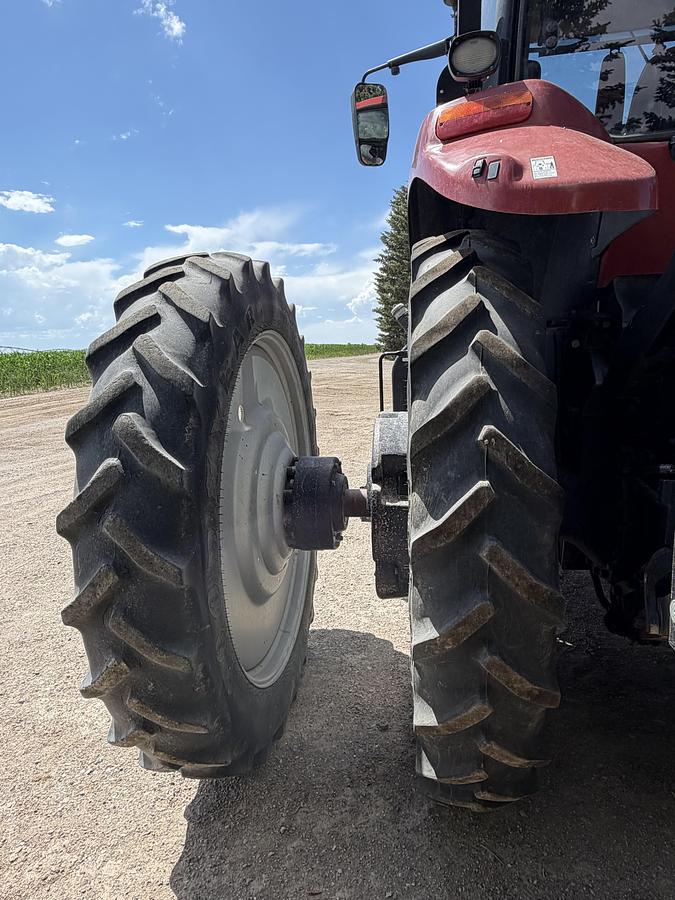 Used 2014 Case Magnum 310 CVT Tractor w/ 6000 hrs