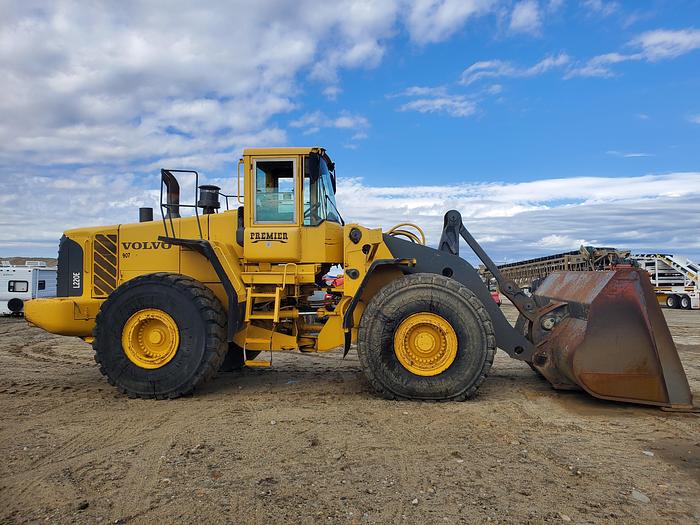 Used 2003 Volvo L220E Wheel Loader