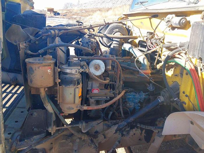 Used International 4900 Service Truck w/ Crane + Welder + Compressor + Torch