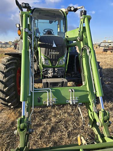 Used 2023 Fendt 514 Tractor w/ Loader - 225 hrs
