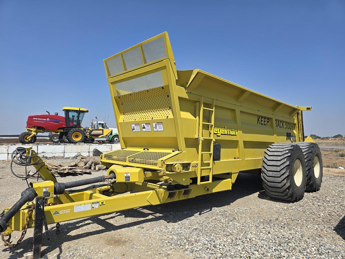Used Degelman M34 Manure Spreader