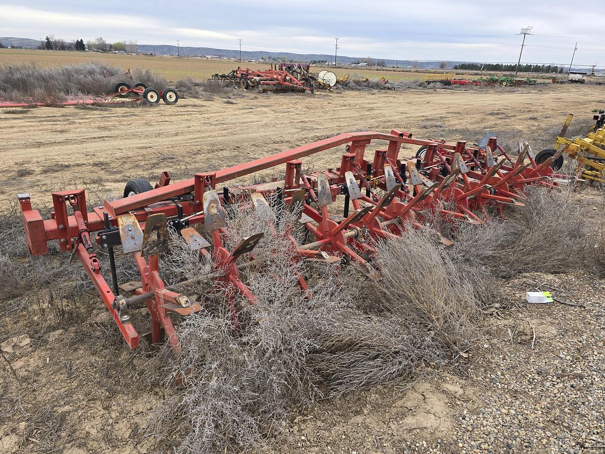 Used 12R22 Dammer Diker