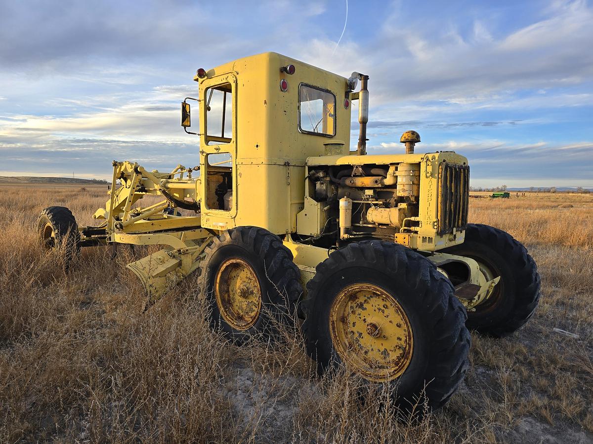 Used Caterpillar 12' Motor Grader